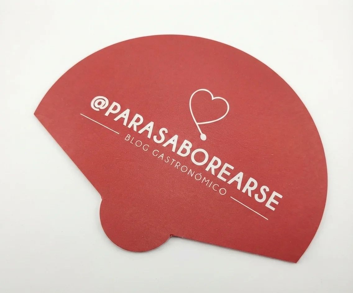 Custom promotional hand fans printed by Rocco Gráficas in Medellín